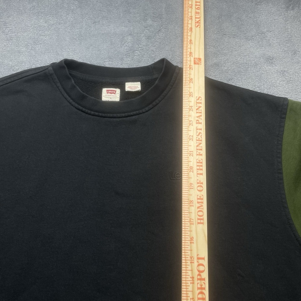 Levis Sweatshirt Crewneck Pullover Men's Size Large Multicolor Trendy Preppy - Picture 3 of 16